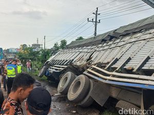 Truk Fuso Hilang Kendali, 1 Mahasiswa Universitas Jambi Tewas Tertabrak