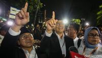 Ketiga Paslon Capres-Cawapres Tiba di KPU, Debat Perdana Siap Dimulai