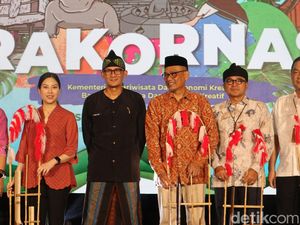 Menparekraf Targetkan 14,3 Juta Kunjungan Wisatawan Mancanegara di 2024 Menparekraf Targetkan 14,3 Juta Kunjungan Wisatawan Mancanegara di 2024