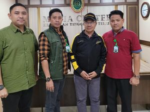 Kakek-kakek Otaki Joki Tes CASN Kejaksaan di Jatim Terancam UU ITE Kakek-kakek Otaki Joki Tes CASN Kejaksaan di Jatim Terancam UU ITE