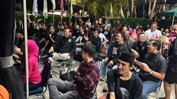 Pasukan Ganjar Muda Gelar Nobar Perdana Debat Pilpres 2024
