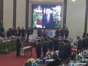 PAW Anggota DPRD Medan yang Dipecat Partai karena Dukung Anies Dilantik PAW Anggota DPRD Medan yang Dipecat Partai karena Dukung Anies Dilantik