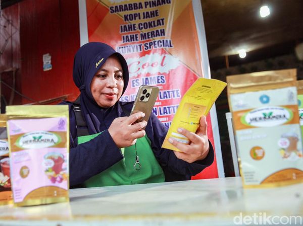 Pemilik Jamu Serbuk Asal Pangkep Manfaatkan Teknologi Biar Go International