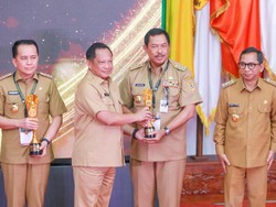 Pemprov Jateng Raih Innovative Government Award 2023 dari Kemendagri