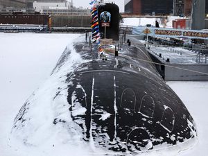 Penampakan Dua Kapal Selam Nuklir Terbaru Rusia Penampakan Dua Kapal Selam Nuklir Terbaru Rusia