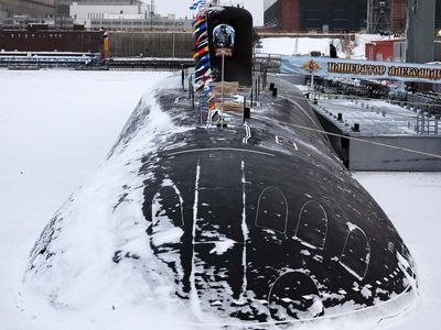 Penampakan Dua Kapal Selam Nuklir Terbaru Rusia