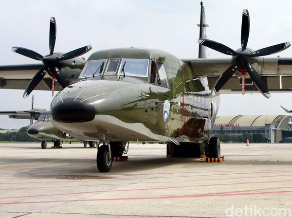 Penampakan Pesawat NC212i yang Diserahkan Prabowo ke TNI AU