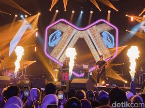 Isyana Sarasvati Guncang Panggung Lazada Fest Surabaya