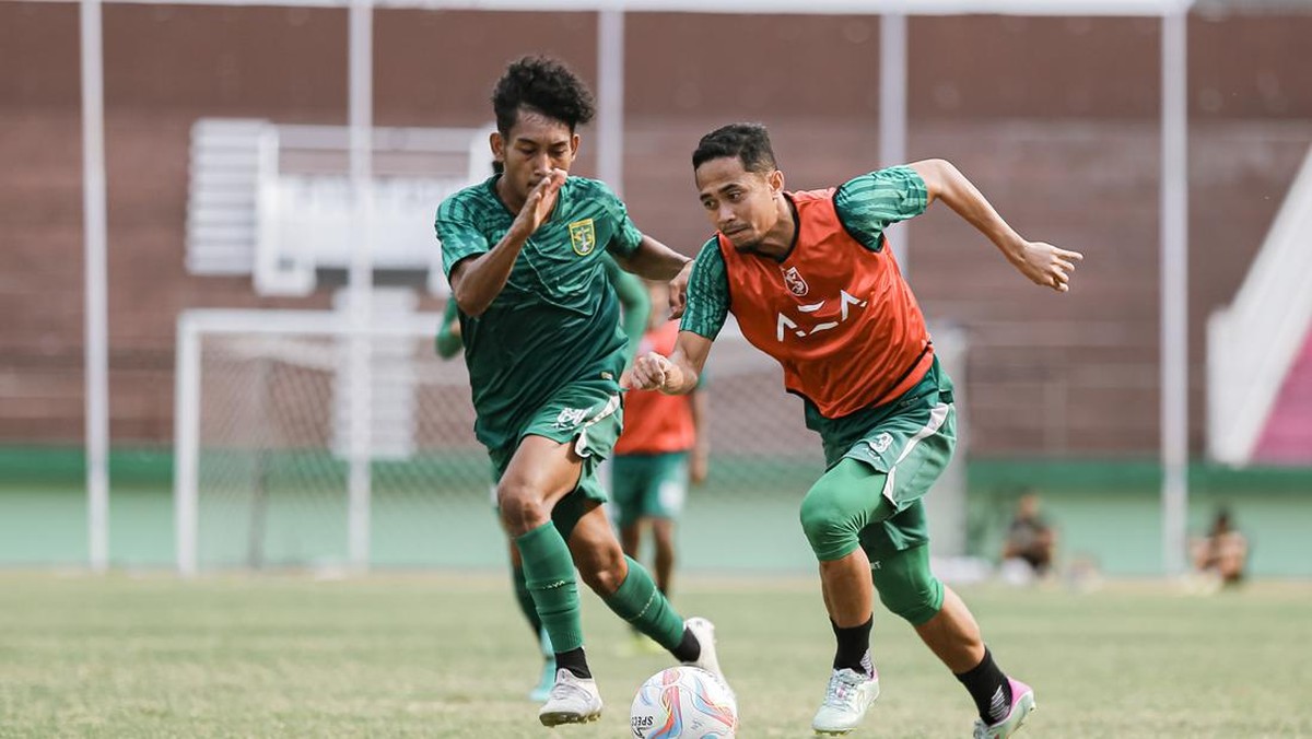 Libur kompetisi, Persebaya Surabaya mencapat titipan menu latihan menjaga kebugaran. (Foto: Dok Persebaya Surabaya)