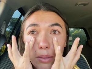 Ingin Beri Kejutan Ulang Tahun ke Pacar, Wanita Ini Berakhir Menangis Ingin Beri Kejutan Ulang Tahun ke Pacar, Wanita Ini Berakhir Menangis