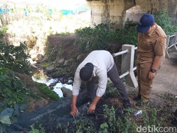 Limbah Dibuang ke Kali Pepe Boyolali Diduga Lumpur Pewarna Tekstil