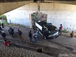 Buang Limbah ke Kali Pepe Brajan Boyolali, 2 Pria Disergap Warga