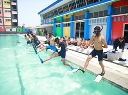 Antisipasi Bencana Hidrometeorologi di Jatim, Polairud Masifkan Latihan SAR