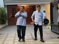 Prabowo-Gibran Berangkat ke KPU untuk Debat Pilpres 2024 Perdana