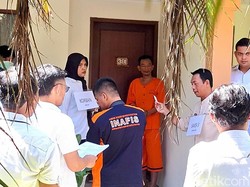 Kasus Suami Bunuh Istri di Bondowoso Direkonstruksi, 20 Adegan Diperagakan