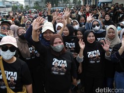 Fungsi dan Kepentingan Relawan Politik