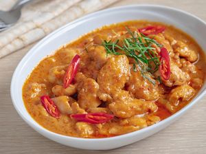 Resep Kari Ayam Panang Khas Thailand yang Berkuah Kental Creamy