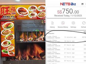 Salah Ketik Angka, Pembeli Ini Bayar Rp 8,7 Juta Saat Makan di Kaki Lima