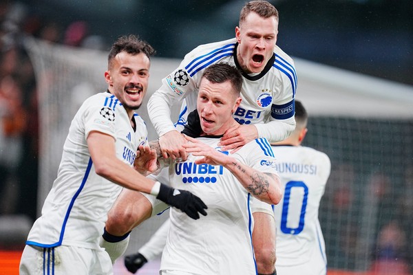 Soccer Football - Champions League - Group A - FC Copenhagen vs Galatasaray - Parken, Copenhagen, Denmark - December 12, 2023 FC Copenhagens Lukas Lerager celebrates scoring their first goal with teammates Liselotte Sabroe/Ritzau Scanpix via REUTERS      ATTENTION EDITORS - THIS IMAGE WAS PROVIDED BY A THIRD PARTY. DENMARK OUT. NO COMMERCIAL OR EDITORIAL SALES IN DENMARK.