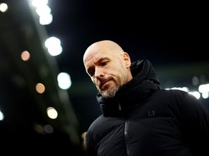 Bryan Robson Ingin Ten Hag Bertahan di MU Bryan Robson Ingin Ten Hag Bertahan di MU