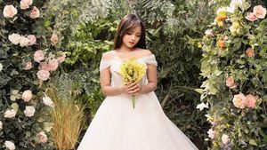 7 Gaya Fuji Pakai Gaun Putih, Cantik bak Pengantin di Drakor