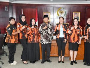 HNW Ajak Pimpinan Srikandi Pancasila Edukasi Rakyat dan Kawal Pemilu