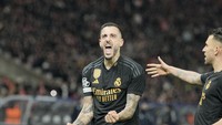 Joselu, penyerang gaek berusia 33 tahun ini dipinjam dari Espanyol sampai musim panas 2024. Joselu sudah mencetak delapan gol dari 23 laga di seluruh kompetisi, kalau Madrid beli striker baru maka diyakini dirinya tidak akan dipermanenkan (AP)