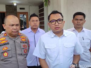 Terkuak Motif Guru SD di Malang Bunuh Diri Bersama Istri dan Anak Terkuak Motif Guru SD di Malang Bunuh Diri Bersama Istri dan Anak