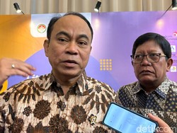 Budi Arie Buka Suara Soal 217 Kades Nganjuk Log In Projo