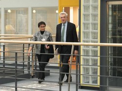 Temui Komisioner UNHCR, Menlu Retno Bahas Isu Rohingya Diselundupkan ke RI