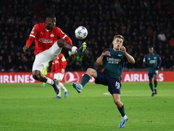 PSV Vs Arsenal Selesai 1-1