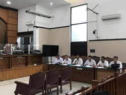 Bacakan Duplik, Kapolda Metro Tegaskan Penetapan Tersangka Firli Bahuri Sah