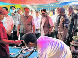 Danny Pomanto Sidak Pasar Pannampu Makassar, Pedagang Teriak Gubernurku