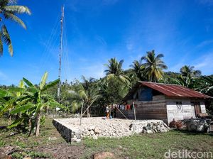 Warga di Wilayah Terluar Tak Perlu Lagi Sebrangi Laut Buat Internetan