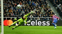 Kemenangan itu toh tidak cukup meloloskan AC Milan ke fase knockout setelah Borussia Dortmund berimbang dengan Paris Saint-Germain 1-1. Alhasil, Milan finis ketiga di bawah kedua tim tersebut dengan perolehan delapan poin untuk degradasi ke Liga Europa.  