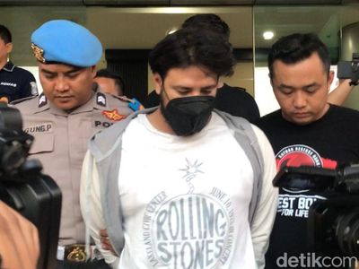 6 Penampakan Ammar Zoni Usai 2 Hari Ditangkap karena Narkoba