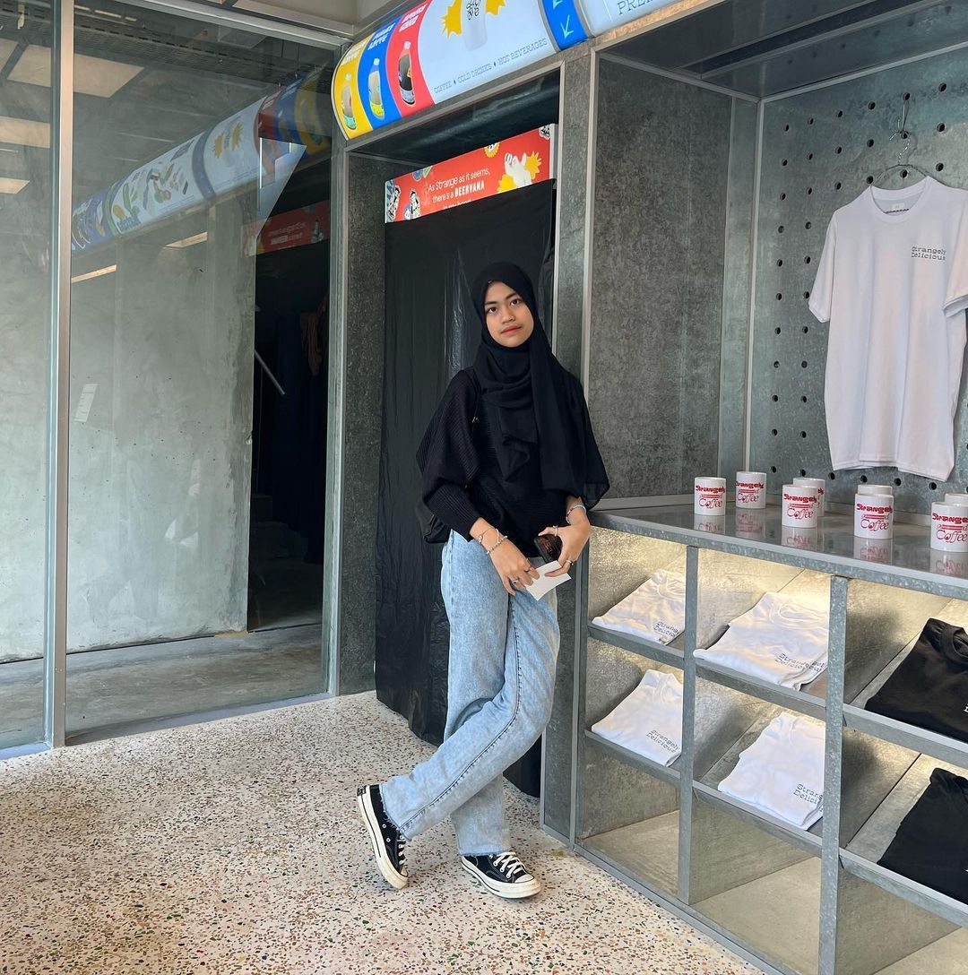 Ayla Adik Adiba Khanza
