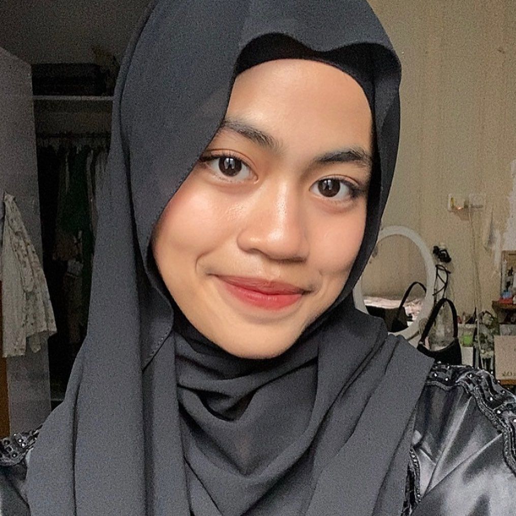 Ayla Adik Adiba Khanza