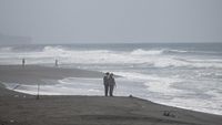 SAR Limnas DIY Imbau Masyarakat Tidak Berenang di Pantai Selatan Yogya