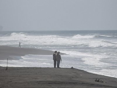 SAR Limnas DIY Imbau Masyarakat Tidak Berenang di Pantai Selatan Yogya