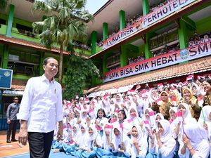 SMKN 3 Malang Dipuji Jokowi sebagai SMK Terbaik SMKN 3 Malang Dipuji Jokowi sebagai SMK Terbaik