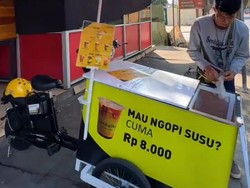 Jurnalku Coffee Bikes, Kopi Keliling Ala Kafe Ramah di Kantong