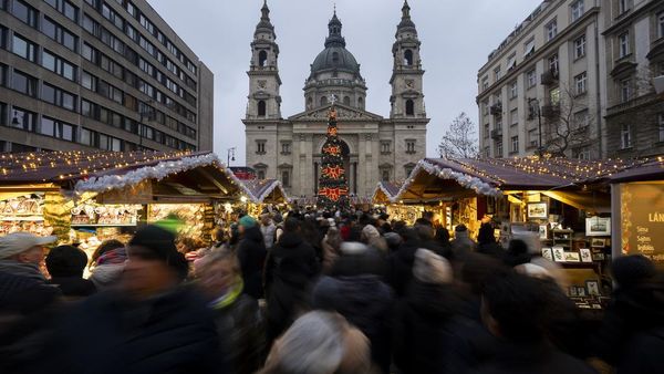 Kemeriahan Pasar Natal Paling Terkenal di Budapest