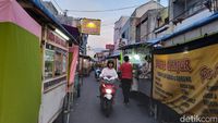 Menelusuri Pasar Ceplak yang Dijuluki Malioboro van Garut