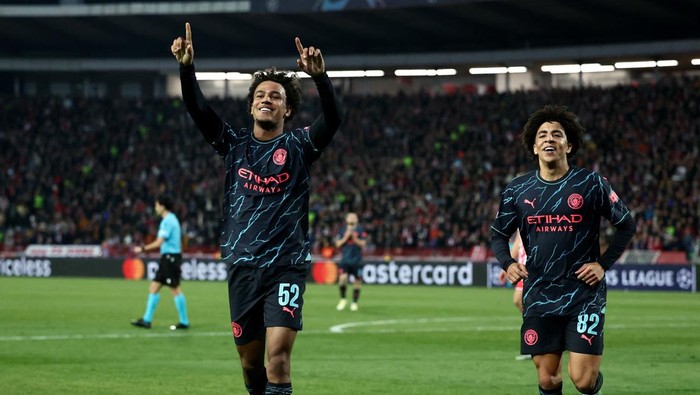 Soccer Football - Champions League - Group G - Crvena Zvezda v Manchester City - Rajko Mitic Stadium, Belgrade, Serbia - December 13, 2023 Manchester Citys Oscar Bobb celebrates scoring their second goal REUTERS/Marko Djurica