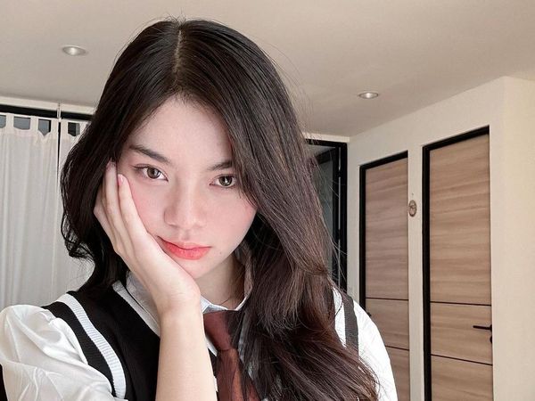 5 Pesona Niken Andalusia Jadi BA Tim Esports Usai Iseng Ngonten