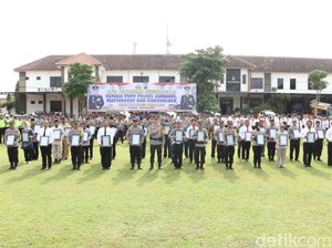 Berkontribusi Jaga Kamtibmas, 36 Orang Diganjar Penghargaan Kapolres Jombang Berkontribusi Jaga Kamtibmas, 36 Orang Diganjar Penghargaan Kapolres Jombang