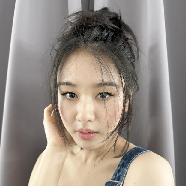 Artis Korea ke-4, Ahn Eun Jin/ Foto: Instagram @eunjin___a