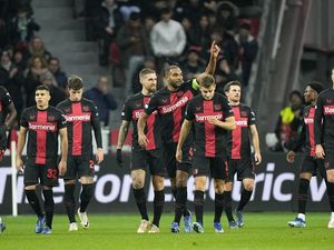 Ngerinya Bayer Leverkusen: Belakang, Tengah, Depan Subur Gol