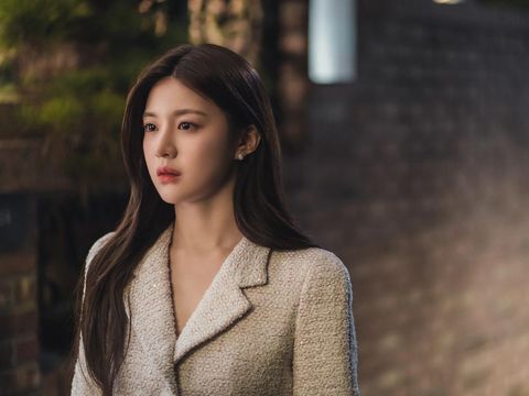Go Youn-jung sebagai Lee Ji-su dalam drama Korea Death's Game (2023). (Prime Video)